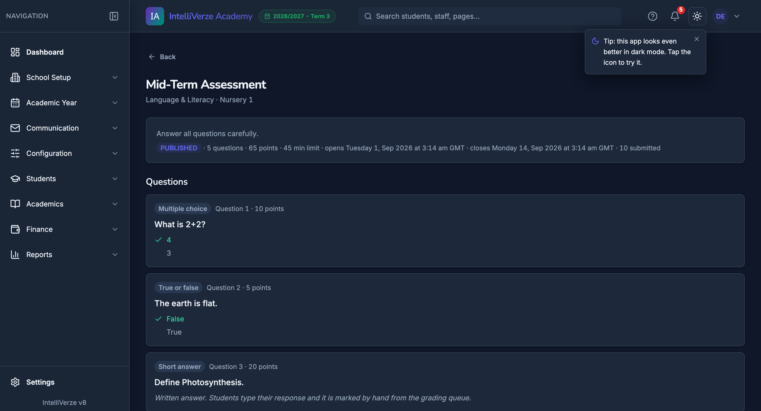 IntelliVerze Quizzes, dark theme